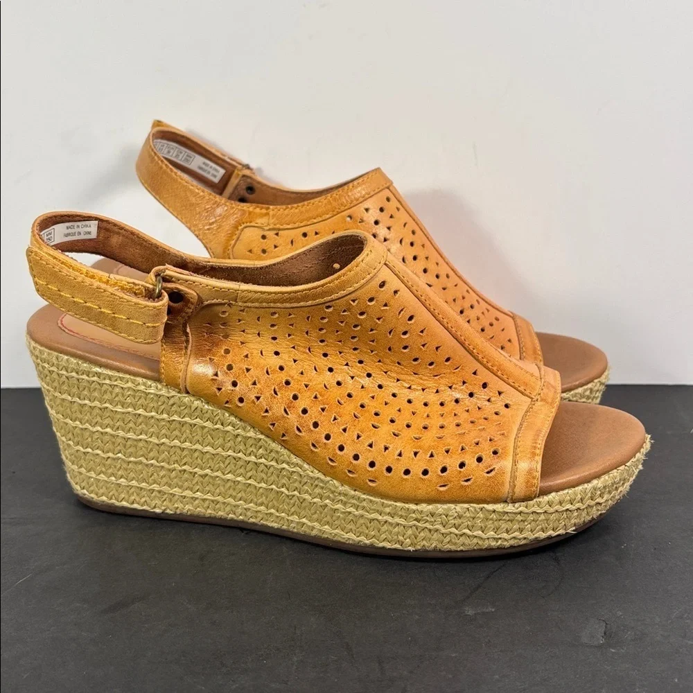 Cobb Hill Tan Leather Perforated Slingback Wedge Sandals Women’s 8